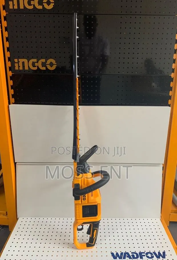 Ingco Hedge Trimmer 40v With 2 Batteries - Chtli400282 · Photo 1