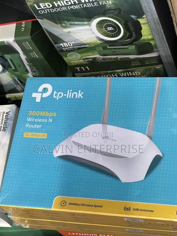 Tp Link 300mbps Wireless Router for Home, Office,stores and Schools · Photo 1