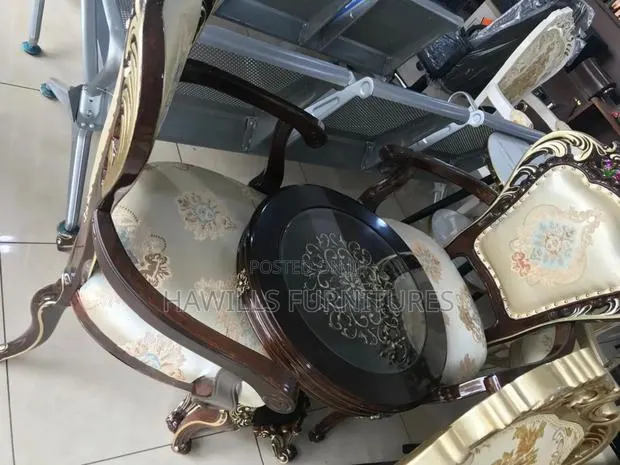 Royal Table Set · Photo 1