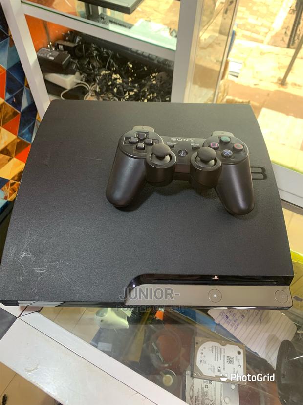 Ps3 Available Now 10 Games 1 Pad · Photo 1