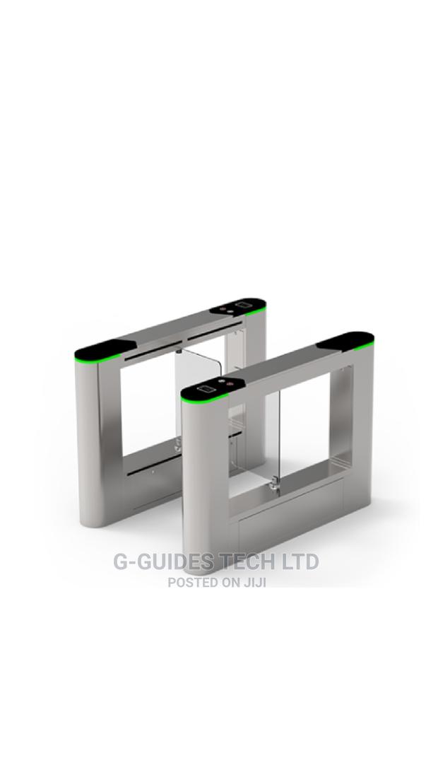 Swing Barrier With Modular Design SBTL6022 · Photo 1