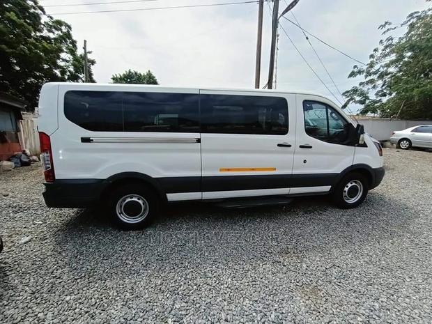 Car Rentals Rent a 15 Seater Ford Transit Buses for Tours · Photo 2