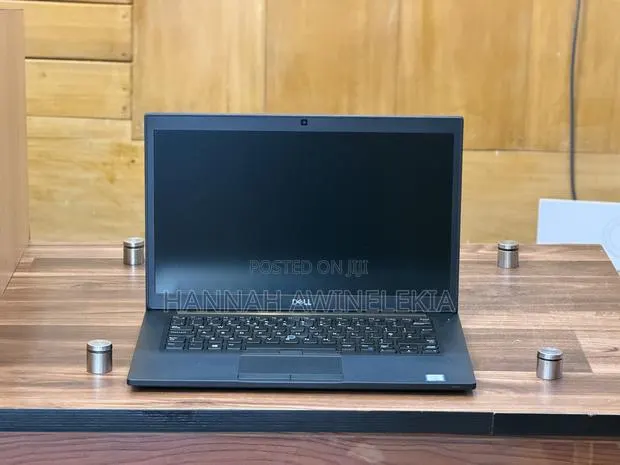 Laptop Dell Latitude 7480 8GB Intel Core i7 SSD 256GB · Photo 1