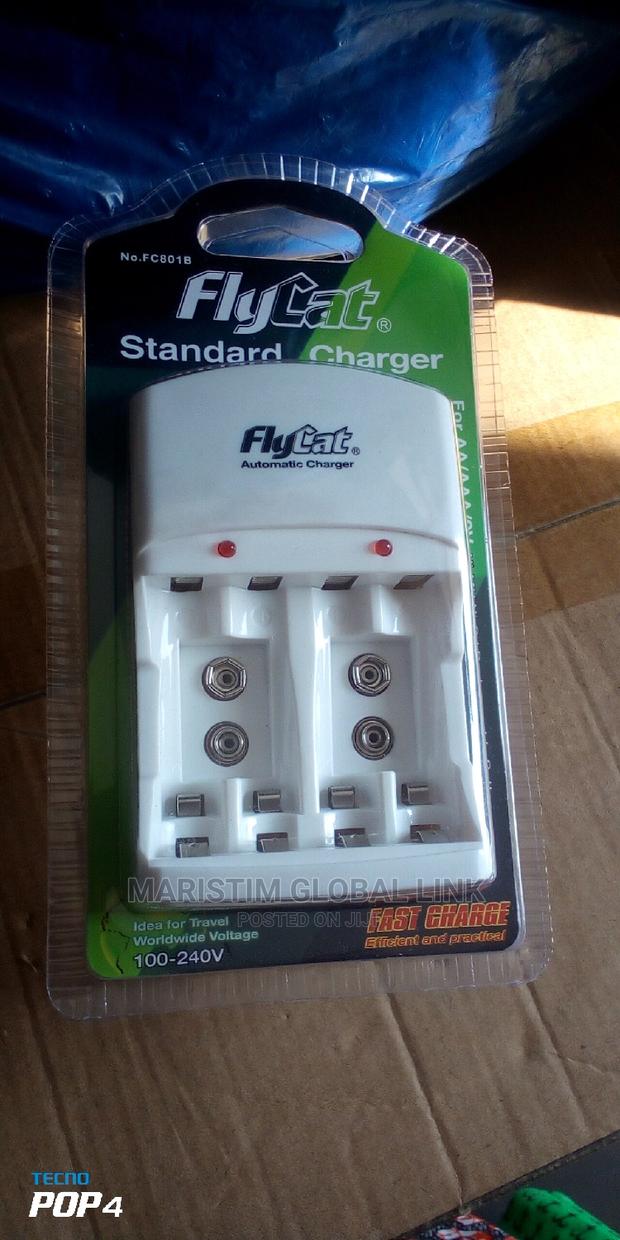 Fast Battery Charger 10in1 · Photo 3