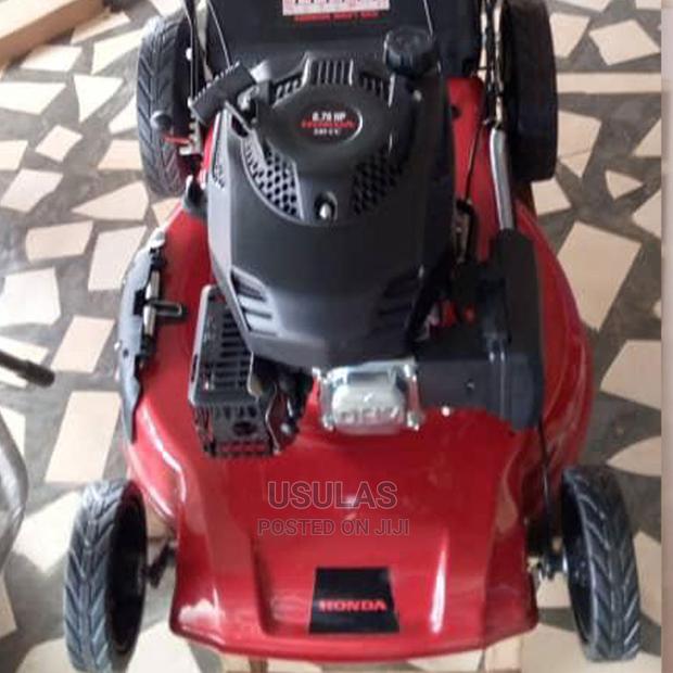 Honda Mower · Photo 1