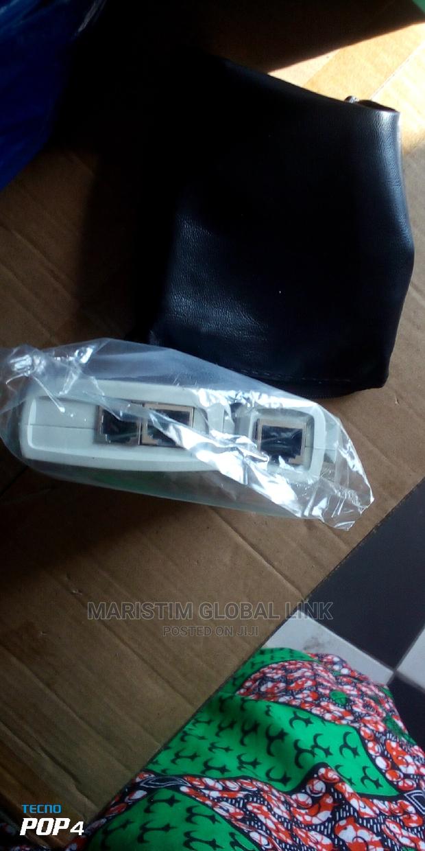 Rj45 and Rj11 Network Cable Tester · Photo 2