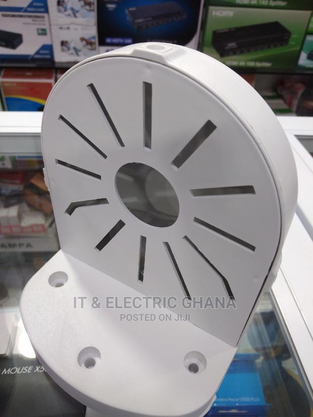 CCTV Dome Mounting Bracket · Photo 1