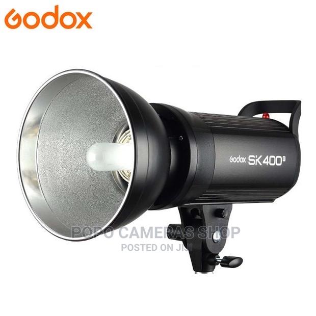 Godox Sk400 Ii Strobe Light · Photo 1