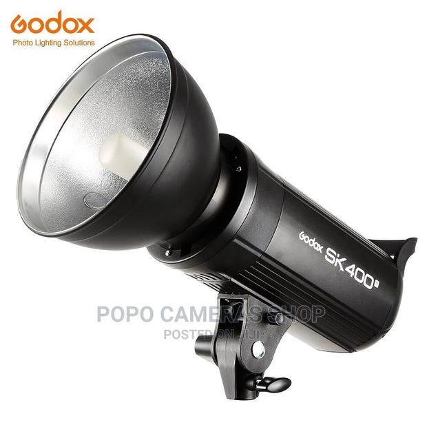 Godox Sk400 Ii Strobe Light · Photo 2