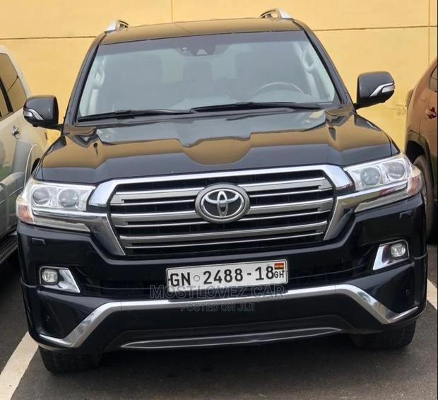 Car for Rent . Land-Cruiser for Rent in Ghana for Weddings · Photo 1