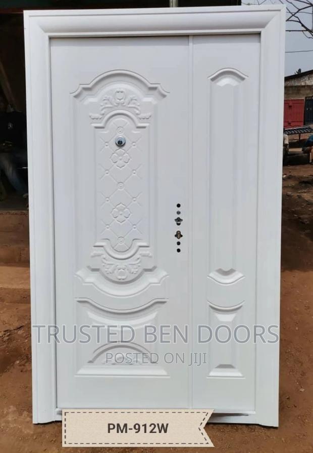 Paladin One And Half Security Door [Frame/Lock/Key] · Photo 1