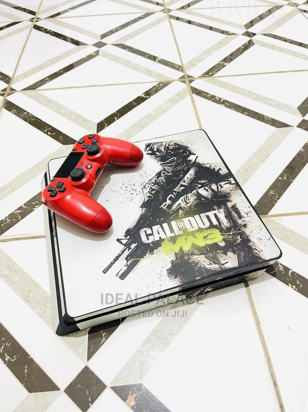 Playstation 4 Slim Online Offline Games · Photo 2