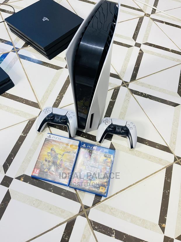 Uk Used Playstation 5 With Games · Photo 4