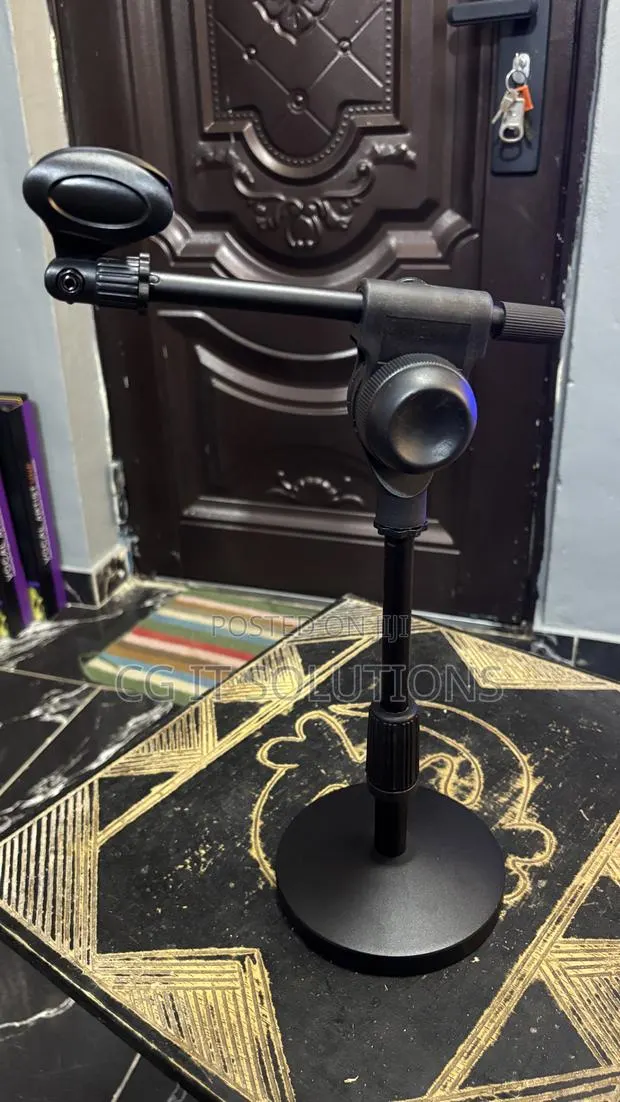 Adjustable Table Microphone Stand · Photo 1