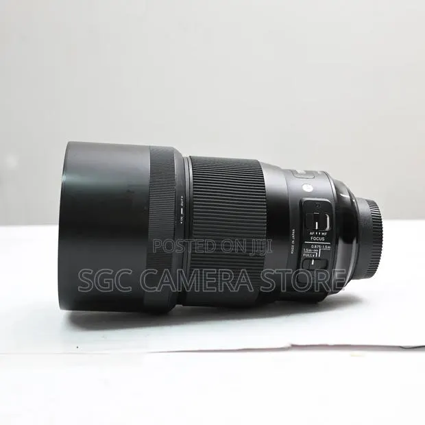 Sigma 135mm F1.8 DG Art Lens // 6-Months Warranty · Photo 2