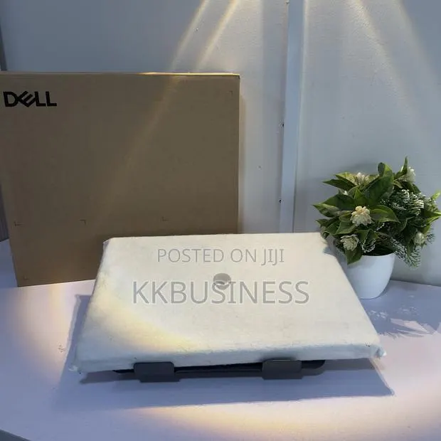 New Laptop Dell Allenware M15 R5 16GB AMD Ryzen 5 SSD 512GB · Photo 1