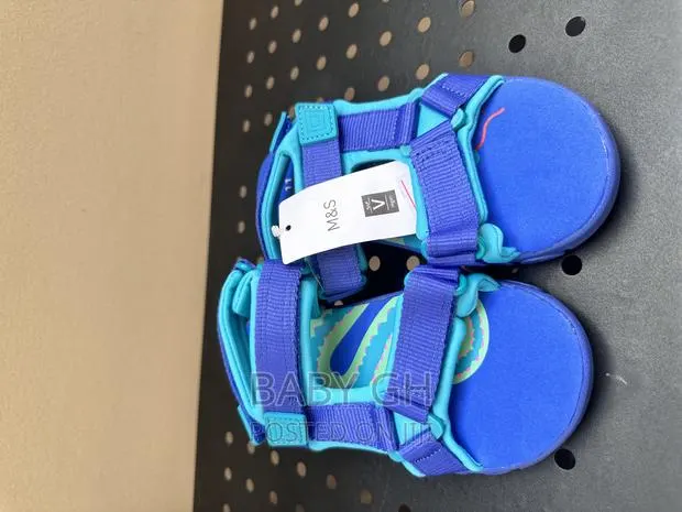 M S Blue and Green Boys Sandals · Photo 1