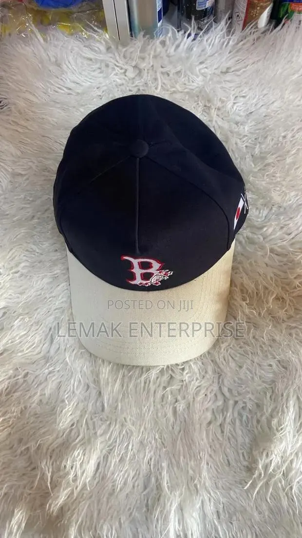 Boston Red Sox Baseball Cap. From USA · Photo 1