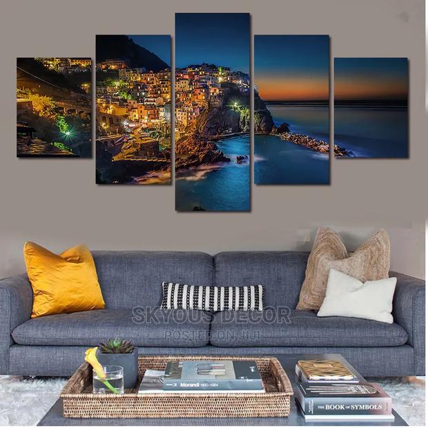 Wall Canvas · Photo 1