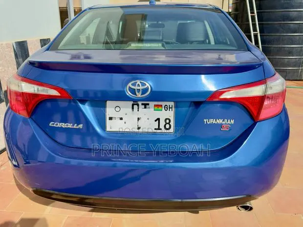 Toyota Corolla S 4dr Sedan (1.8L 4cyl CVT) 2015 Blue · Photo 1
