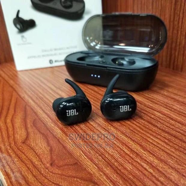 JBL TWS 4 Wireless Earbuds · Photo 2