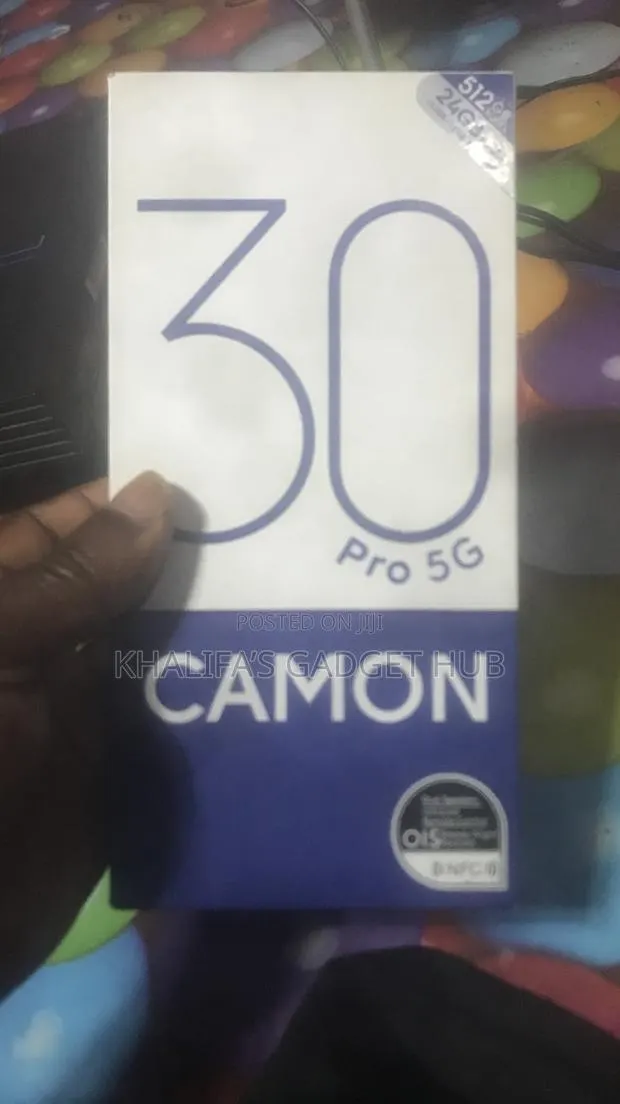 Tecno Camon 30 Pro 5G 512 GB Silver · Photo 1