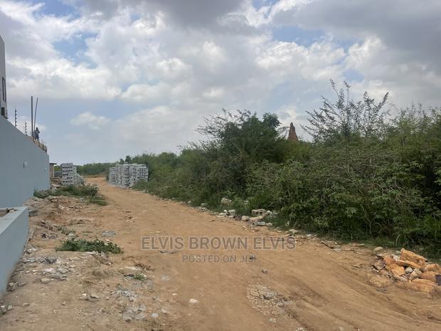 30 Acres Plots of Land for Sale at Lakeside or Legon Hills · Photo 2