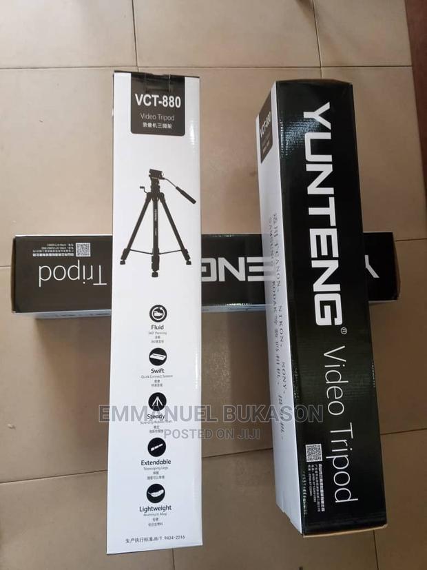 VCT 880 Yungteng Tripod