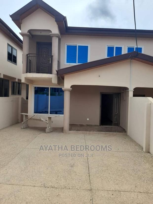 3bdrm House in Ayathar Bedroom, Abokobi for Sale · Photo 5