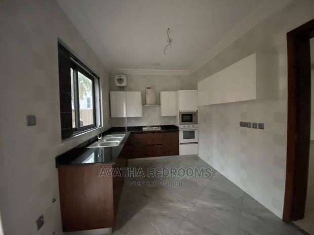Furnished 4bdrm House in Ayathar Bedroom, Achimota for Sale · Photo 6