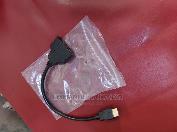2 Way Cable HDMI Splitter · Photo 3
