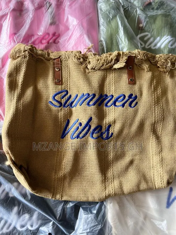 Summer Vibes Tote Bags · Photo 1