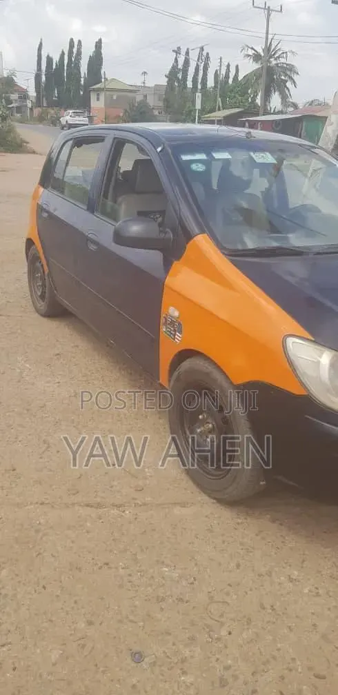Hyundai Getz 2010 Black · Photo 1