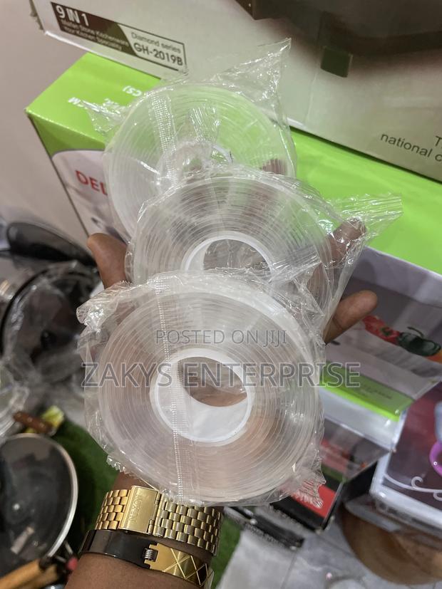 Nano Adhesive Tape (Double Sided) · Photo 2