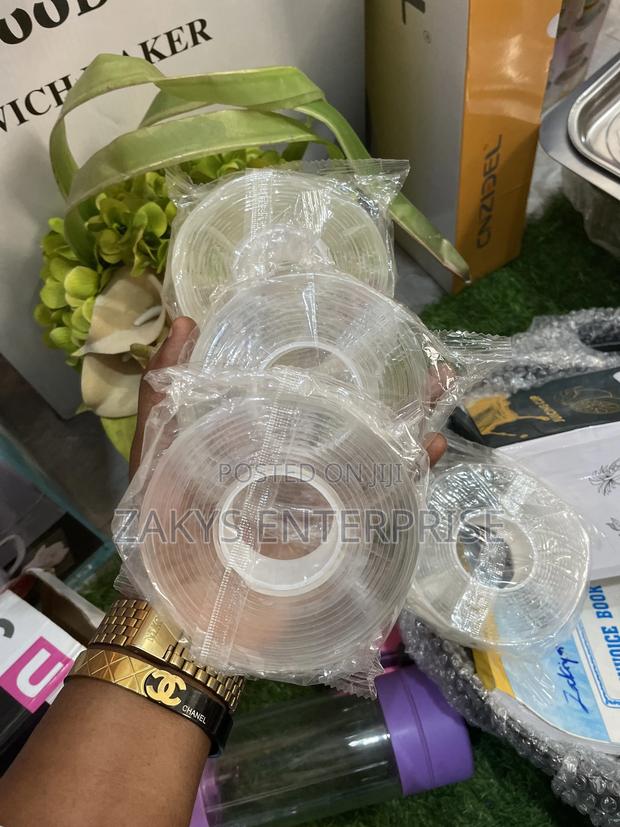 Nano Adhesive Tape (Double Sided) · Photo 3