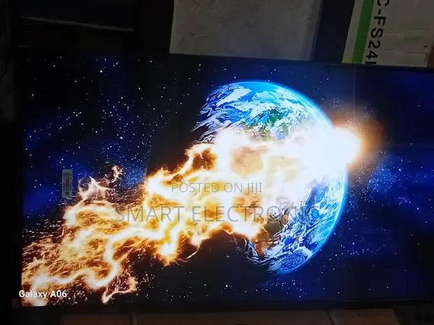 Samsung 43” Smart Tv – Perfect for Movies Gaming · Photo 1