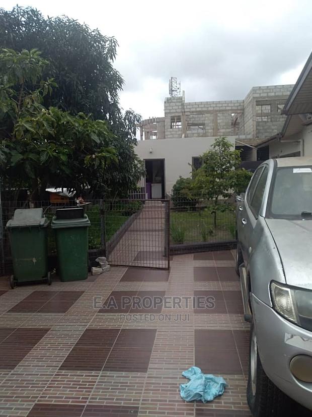 6bdrm House in E a Propertis, Ability for Sale · Photo 1