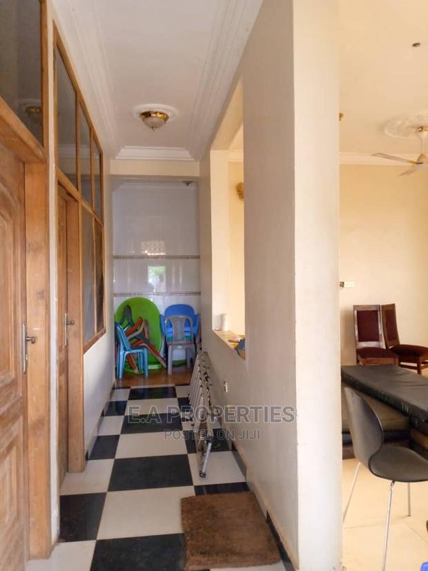 6bdrm House in E a Propertis, Ability for Sale · Photo 6