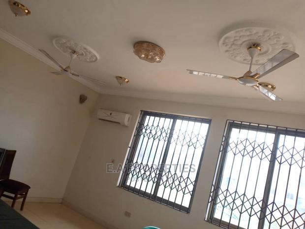 6bdrm House in E a Propertis, Ability for Sale · Photo 8