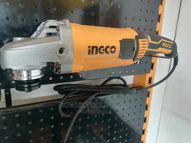 Ag200018 (Angle Grinder 2000w 7") · Photo 2