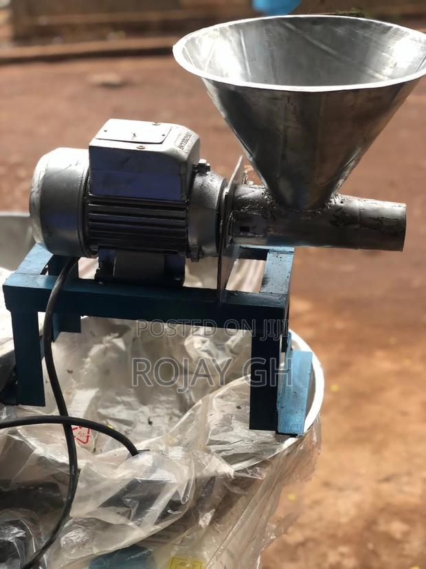 Mini Electric Fufu Machine · Photo 1