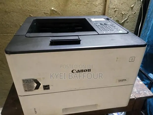 Canon LBP 312x, Laser B&w · Photo 1