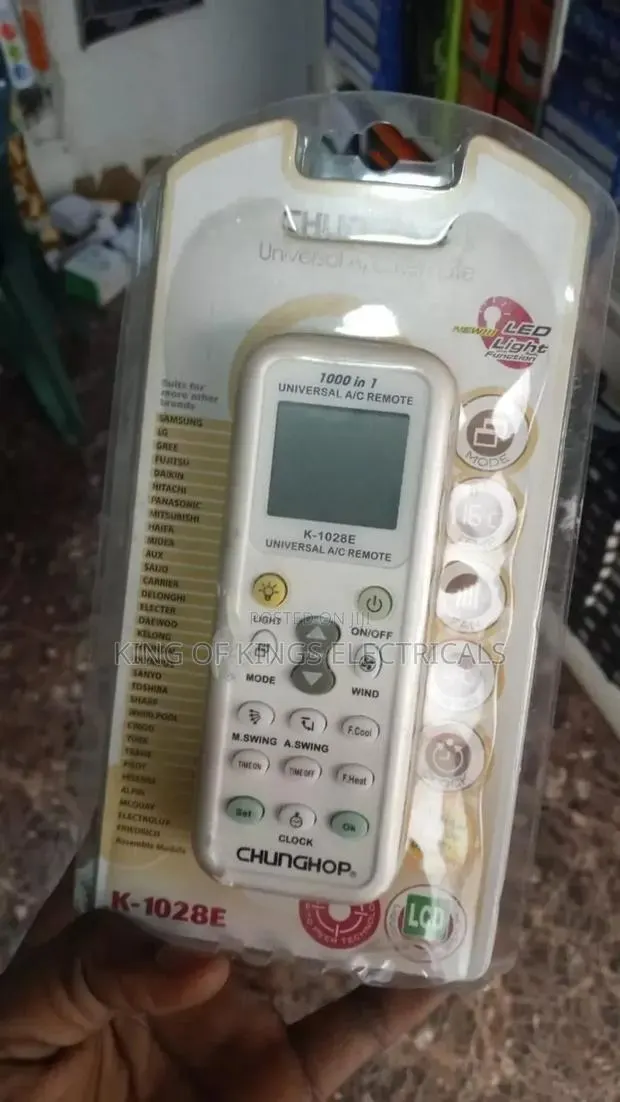 Universal Ac Remote – 1000 in 1 · Photo 1