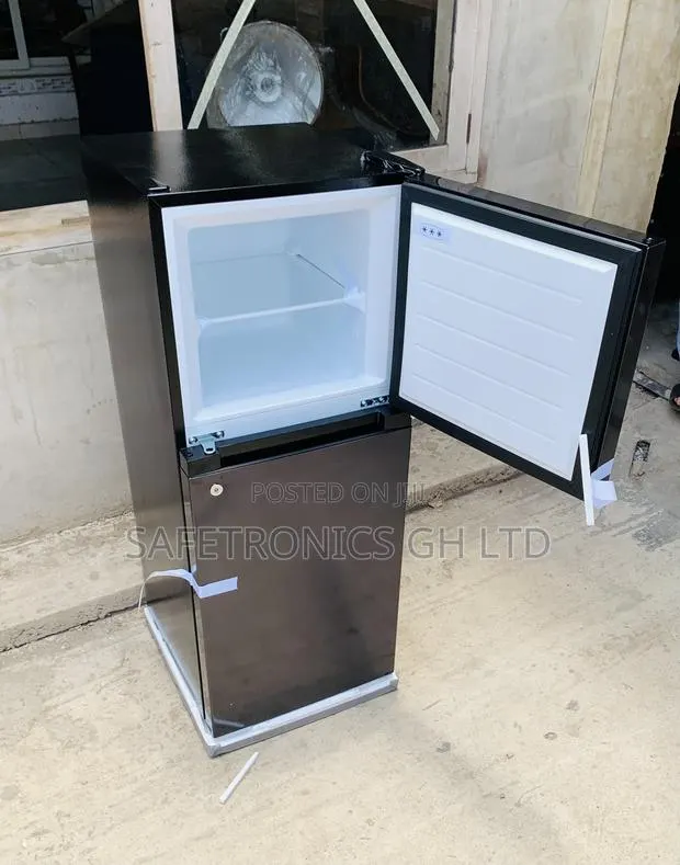 Quality Sleek Midea 187l Fridge, 127l Double Door Top Mount Freezer · Photo 1
