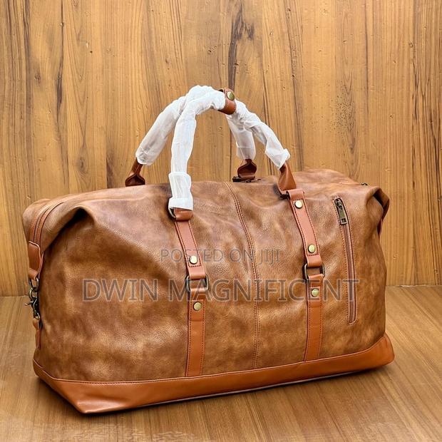 Duffle Leather Bags · Photo 6