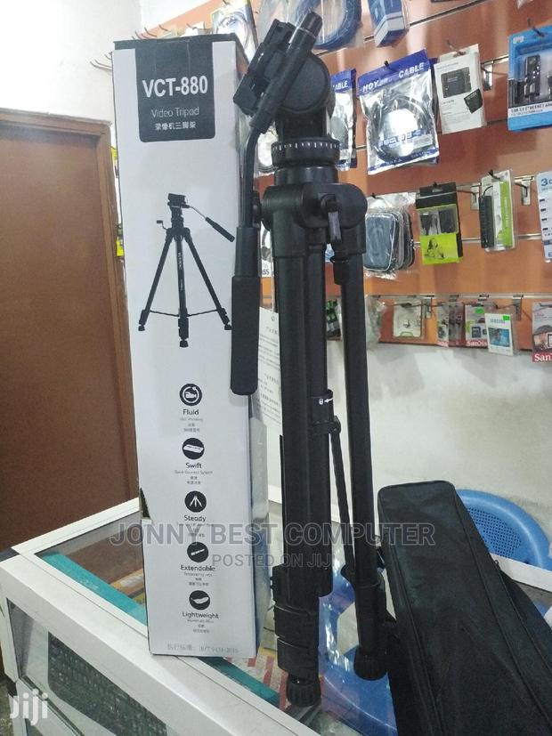 VCT Yunteng Camera Tripod · Photo 1