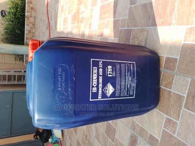Hydrochloric Acid(Hcl) · Photo 2
