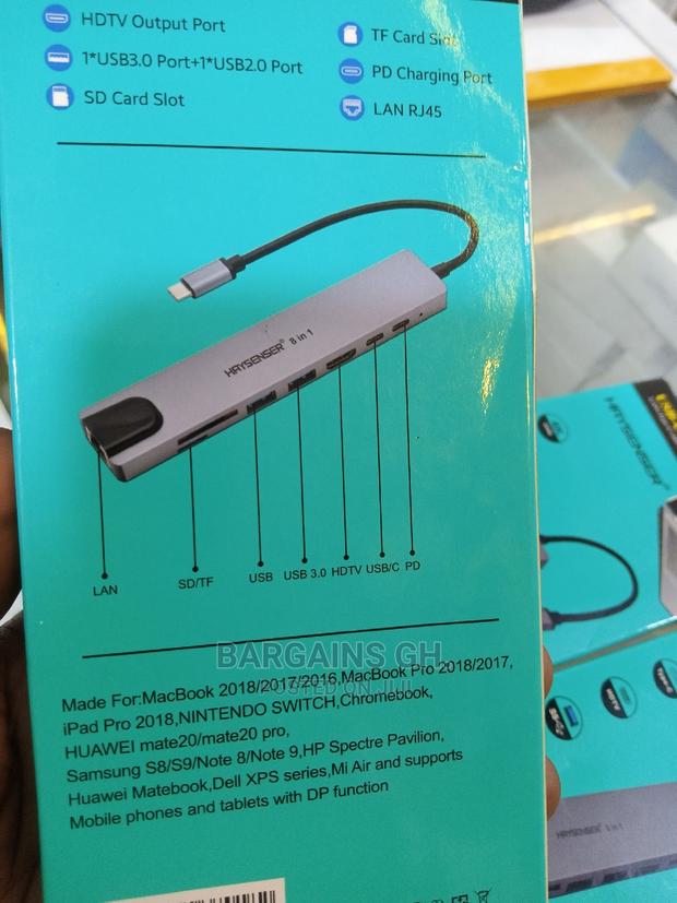 Type-C Multi-Port Hub 8 in 1 · Photo 2