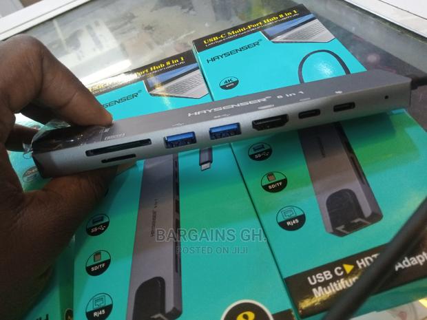 Type-C Multi-Port Hub 8 in 1 · Photo 5