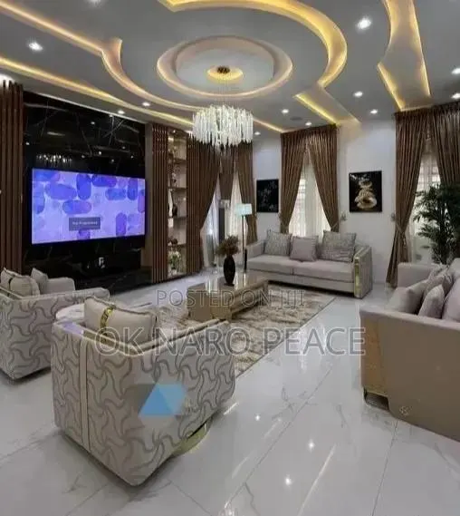 Interior Design · Photo 1